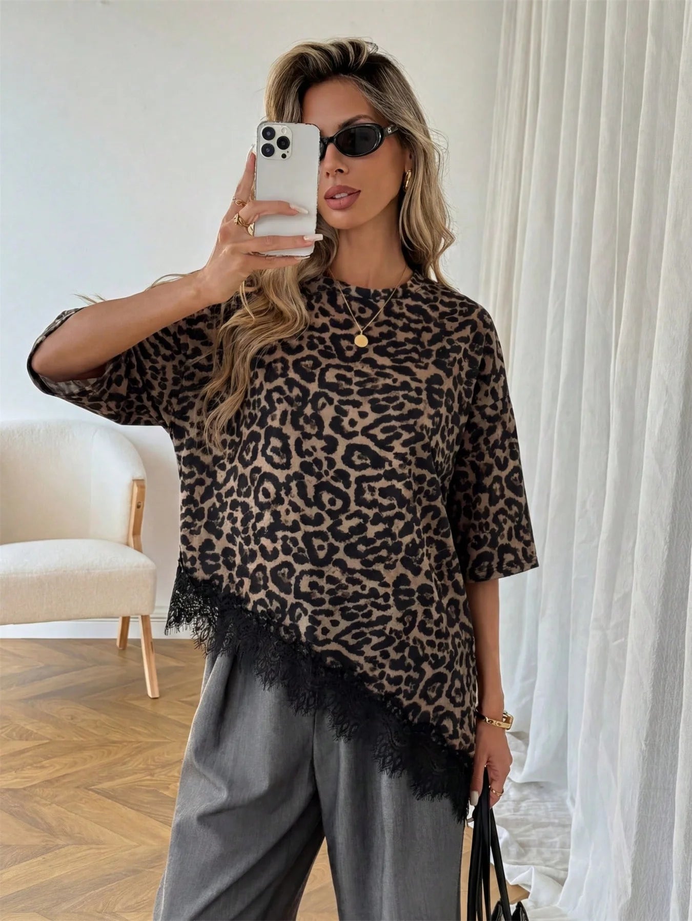 T-shirt Ample Femme Imprimé Léopard – Volants & Lacets | Aeva Été 2026