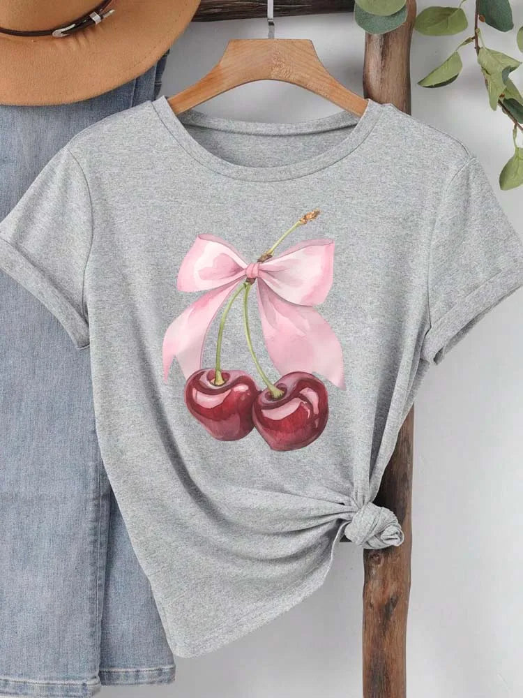 T-Shirt Cerise Imprimé Femme – Col Rond, Manches Courtes